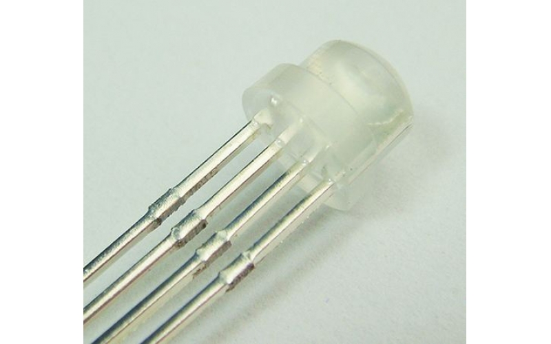 專業(yè)解讀：到底有沒有發(fā)光三極管？
